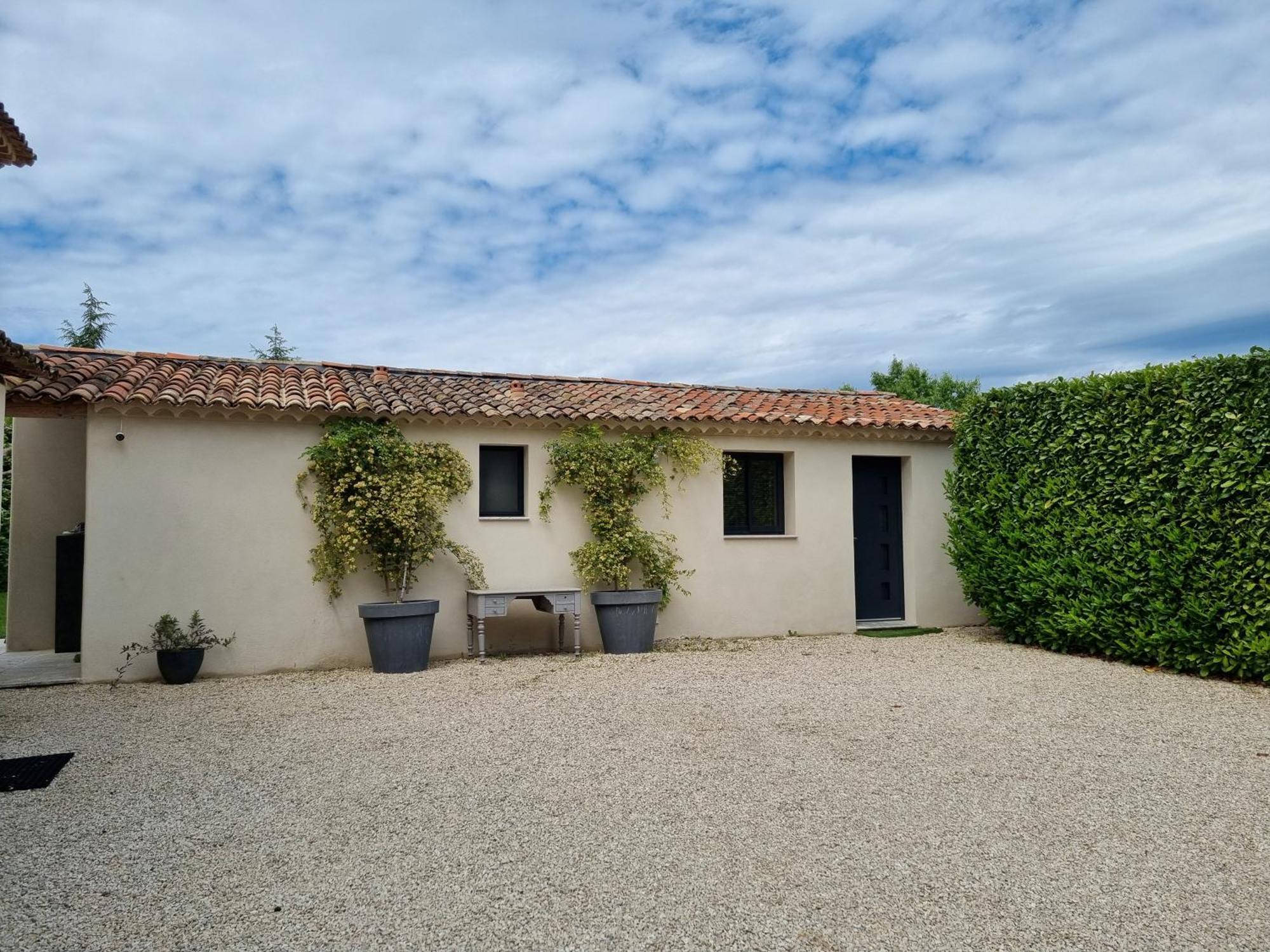 Petit Nid Douillet En Luberon Avec Spa Ansouis Экстерьер фото